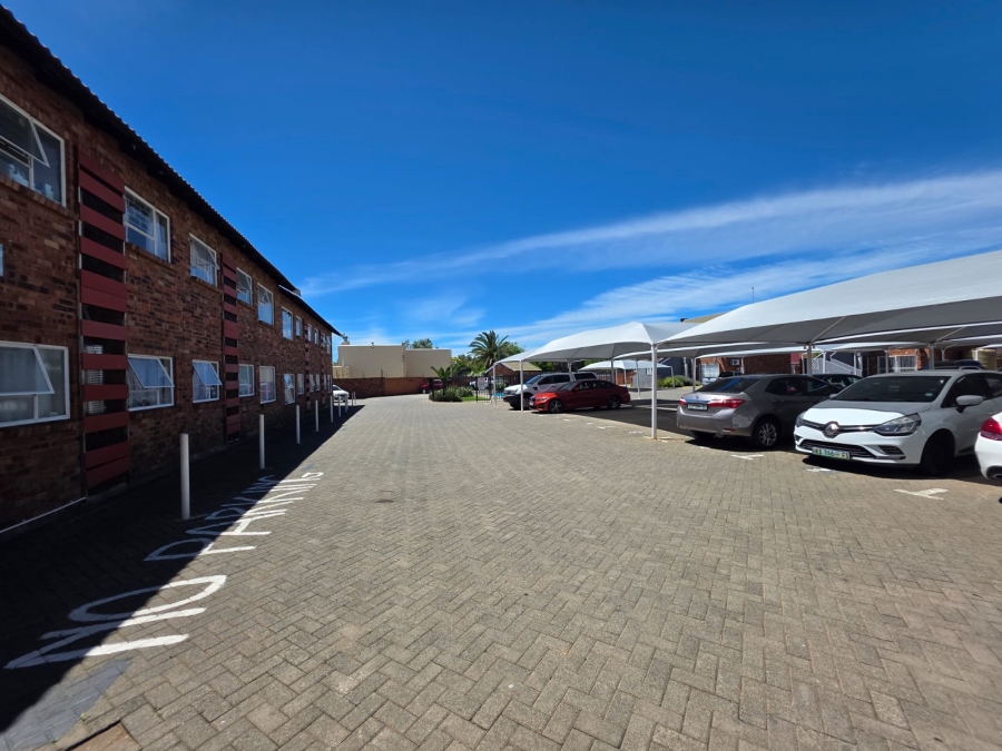 To Let 2 Bedroom Property for Rent in Pellissier Free State
